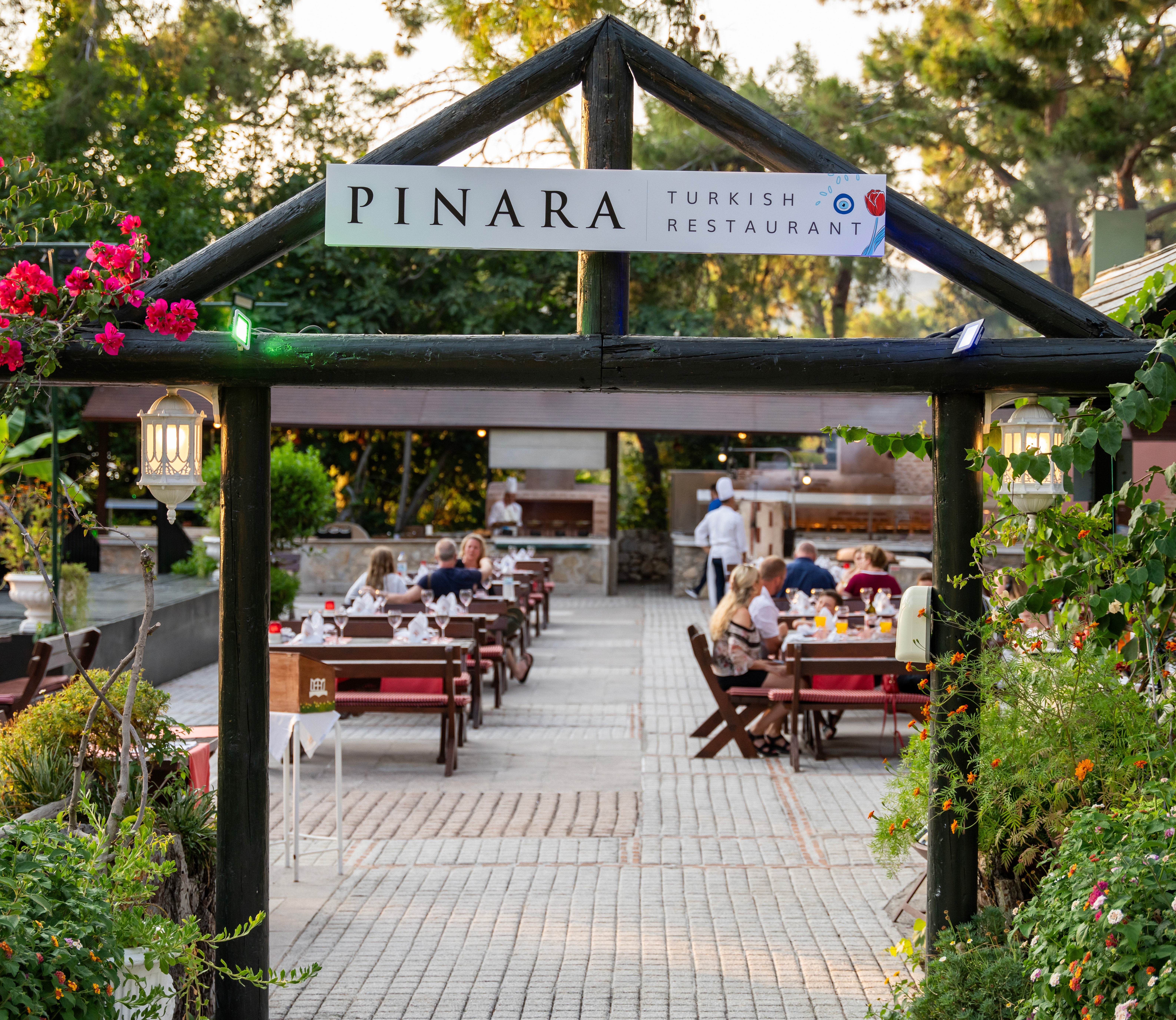 Pınara Türk Restoranı